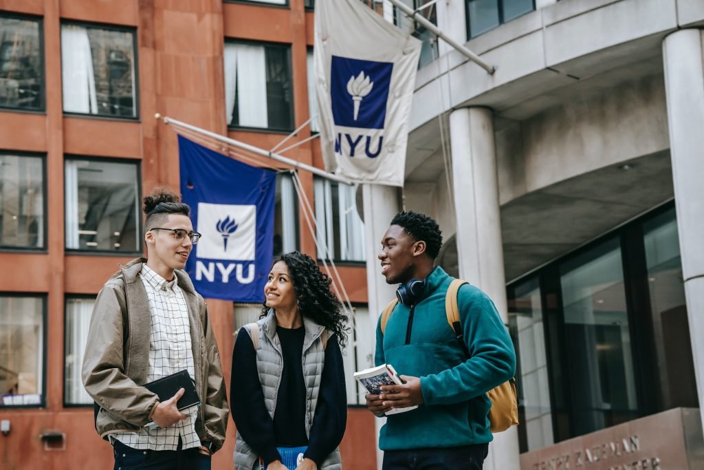 Study Abroad Consultant in Pakisan